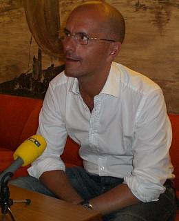 Christoph Maria Herbst im Interview nach der Jasper - Premiere Christoph Maria Herbst im Interview nach der Jasper - Premiere