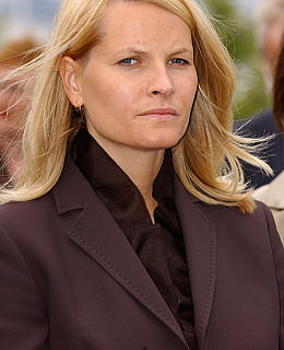 Mette Marit und Haakon sind 10 Jahre verheiratet Mette Marit und Haakon sind 10 Jahre verheiratet