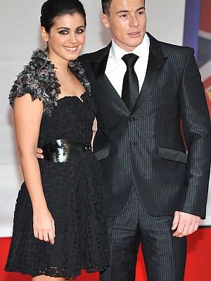 Brit Awards 2012 Fashion Tops und Flops Brit Awards 2012 Fashion Tops und Flops