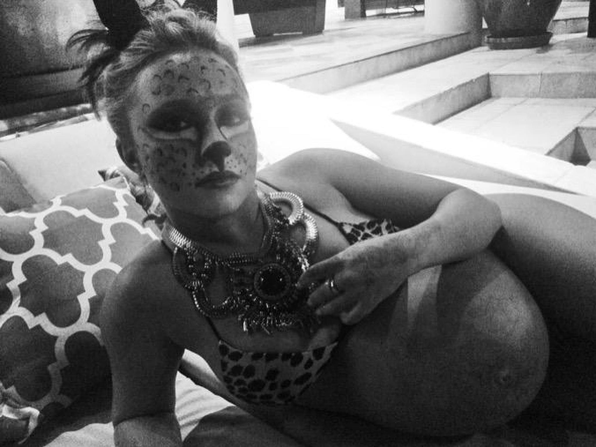 Die schönsten Halloween-Kostüme der Stars 2014 Die schönsten Halloween-Kostüme der Stars 2014