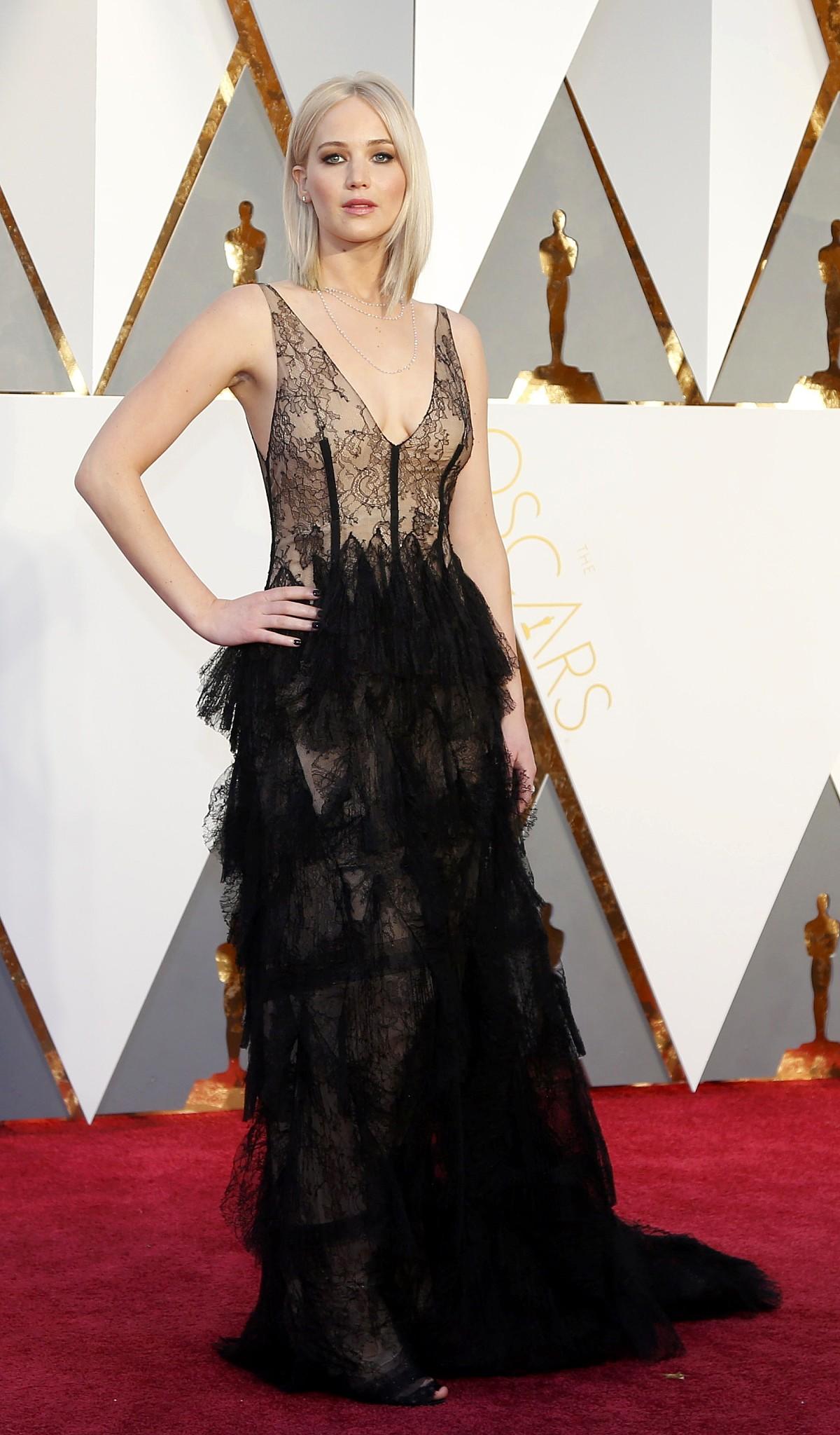 Oscars 2016: Hingucker des Abends: Tops und Flops vom roten Teppich Oscars 2016: Hingucker des Abends: Tops und Flops vom roten Teppich
