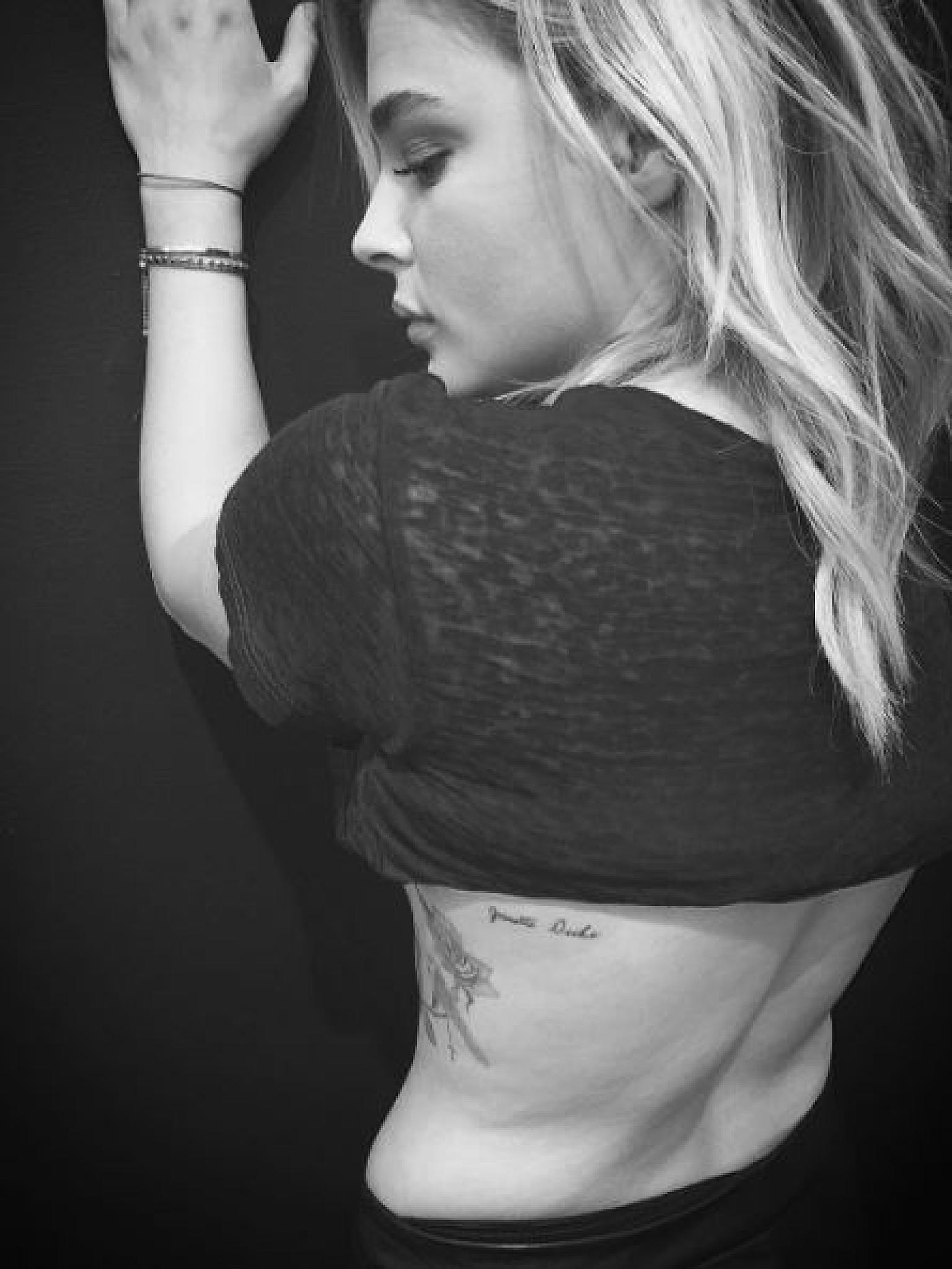 Tattoos Promi Frauen Tätowierung Tattoo Tattoos Promi Frauen Tätowierung Tattoo