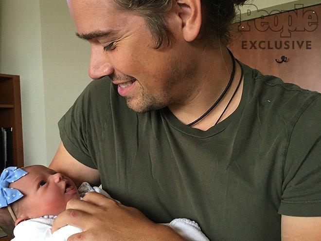 Zwitscher-Babys Promi-Nachwuchs bei Twitter Zwitscher-Babys Promi-Nachwuchs bei Twitter