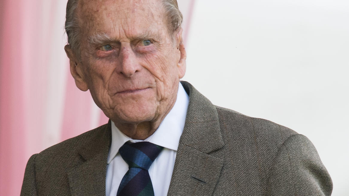 Prinz Philip feiert seinen 97. Geburtstag Die bessere Hälfte der Queen: Prinz Philip wird 97