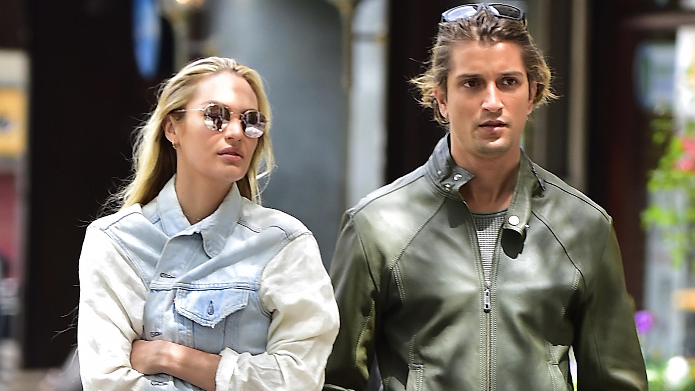 Candice Swanepoel gibt den Namen ihres Sohnes bekannt Candice Swanepoel und Hermann Nicoli sind seit 2005 ein Paar.