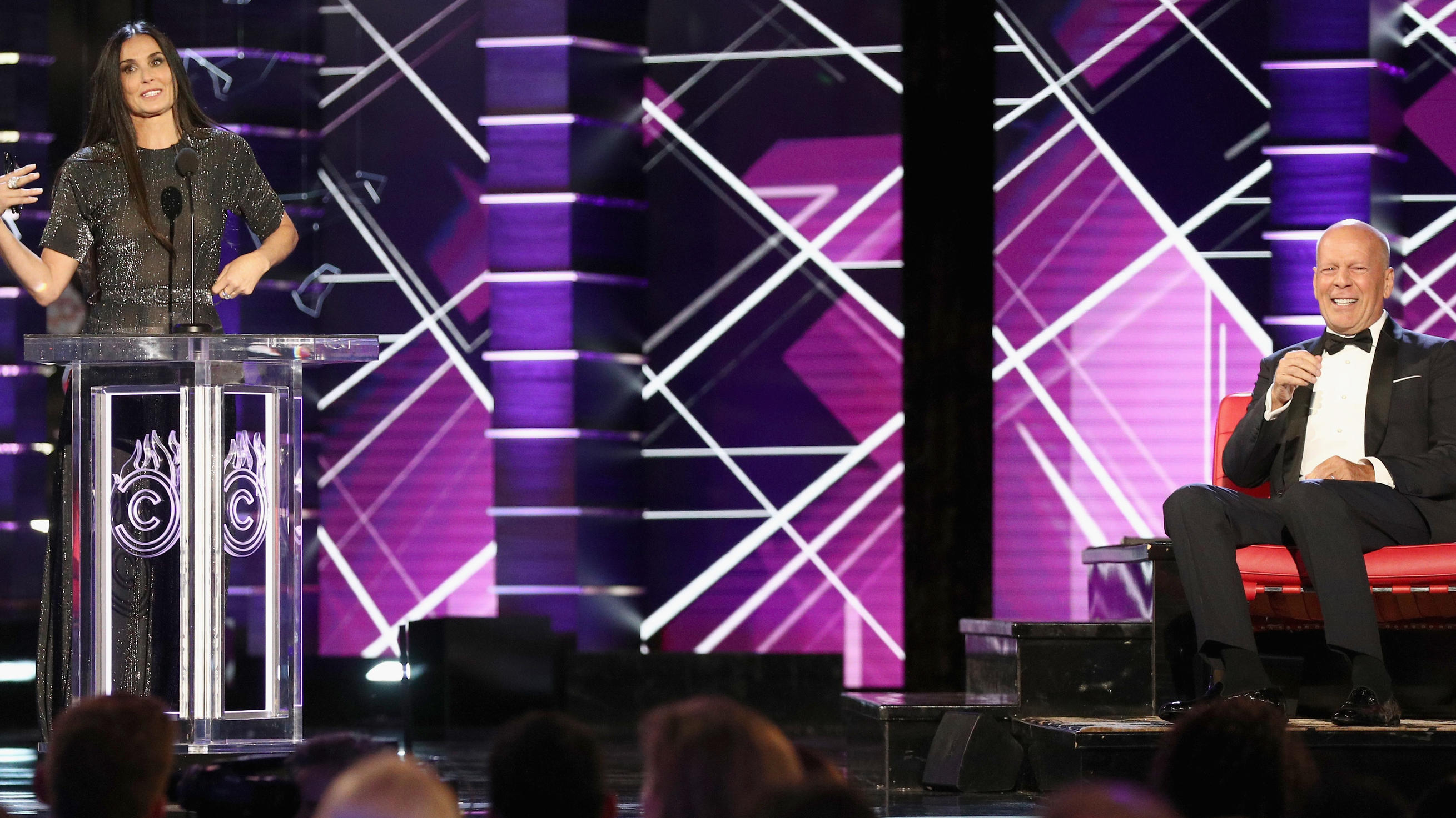 Demi Moore teilt in TV-Show gegen ihren Ex Bruce Willis aus Demi Moore und Bruce Willis bei der Aufzeichnung von "Comedy Central Roast"