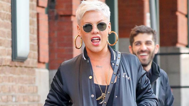 Pink will ihren eigenen Wein auch mit europäischen Fans teilen Pink bringt ihren Wein selbst mit