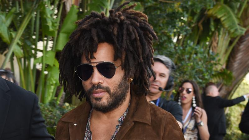 Lenny Kravitz hat sich als Vater für Zoë Kravitz nicht immer "cool verhalten" Lenny Kravitz: 'Ich war kein cooler Vater'