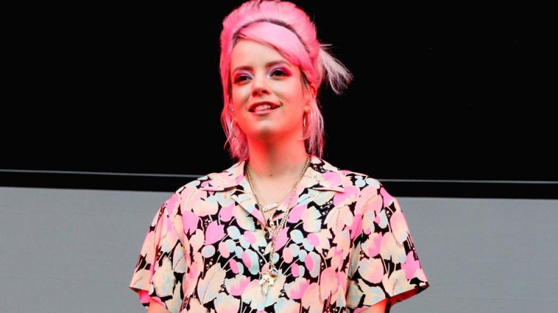 Lily Allen: Aus Enttäuschung über ihre Mutterschaft betrog sie Ex-Mann Sam Cooper Lily Allen: Enttäuscht von der Mutterschaft
