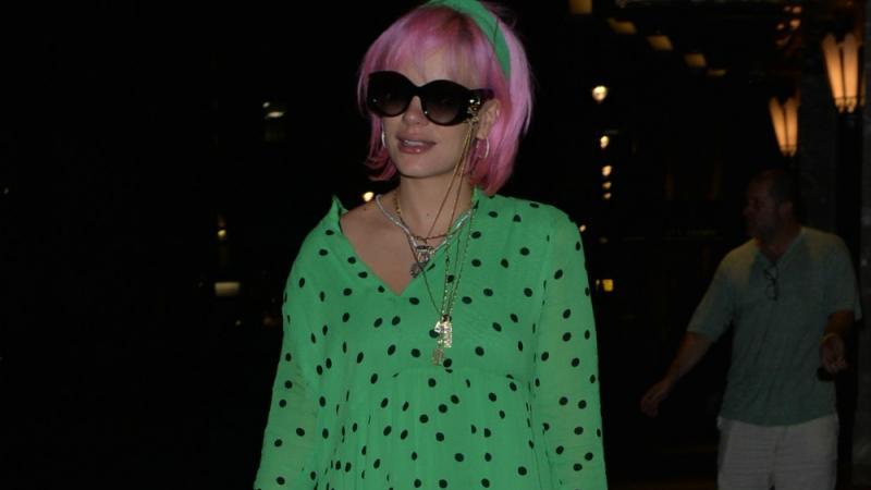 Lily Allen: Heißer Kuss mit Zoë Kravitz Lily Allen: Heißer Kuss mit Zoë Kravitz