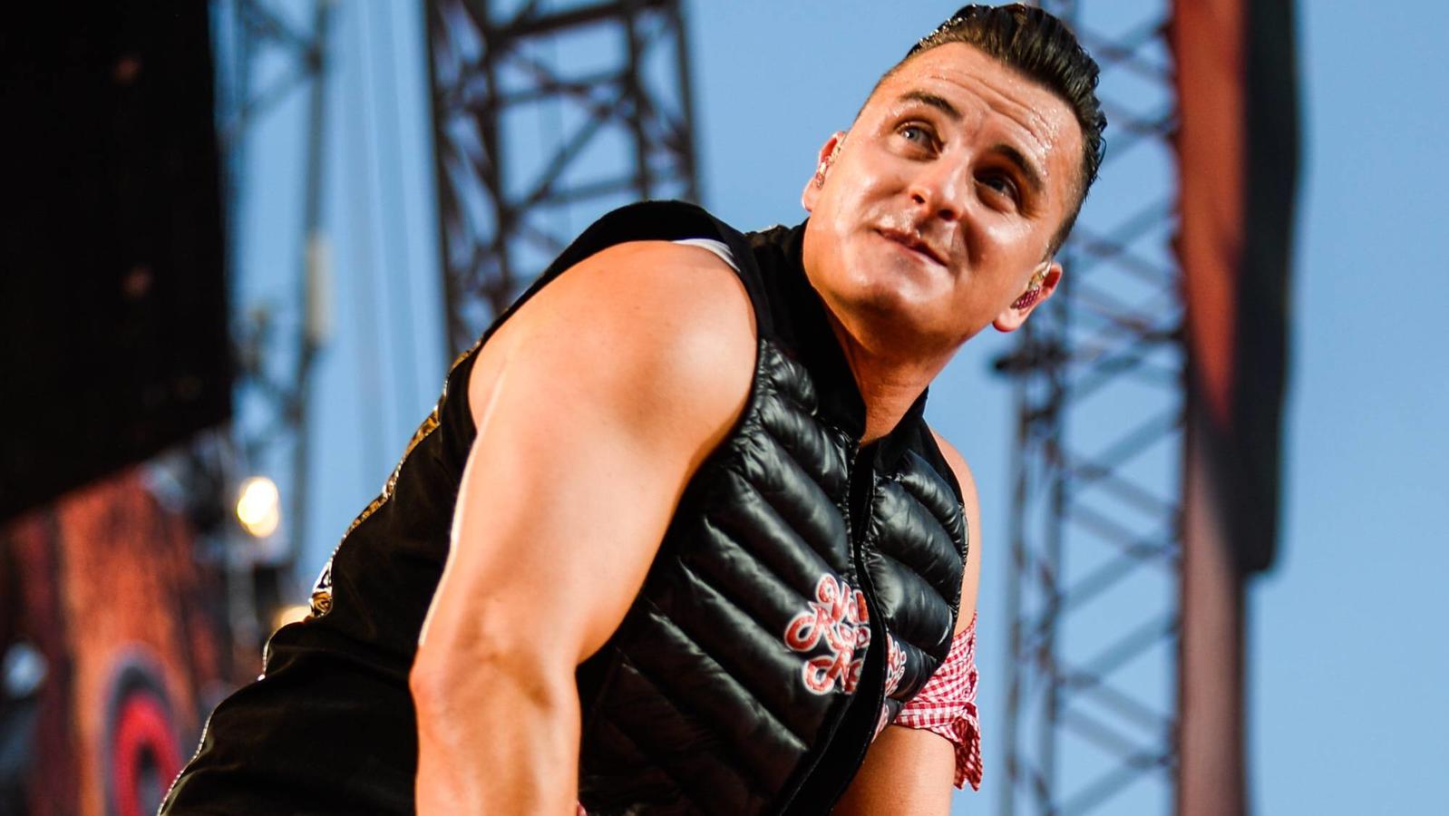 Andreas Gabalier meldet sich nach seiner Schulterverletzung zu Wort Andreas Gabalier bei einem Konzert in München.
