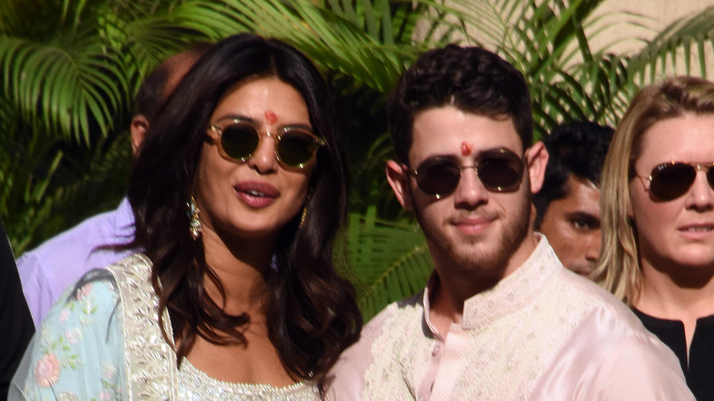 Priyanka Chopra und Nick Jonas: Die Hochzeitsfeierlichkeiten in Indien haben schon angefangen Priyanka Chopra und Nick Jonas in traditionellen indischen Gewändern