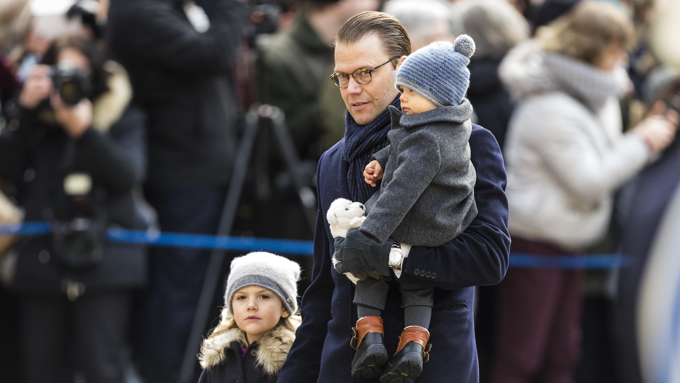 Die Schweden-Royals ganz privat: So verbringt Prinz Daniel Zeit mit Estelle und Oscar Getty Images / Michael Campanella