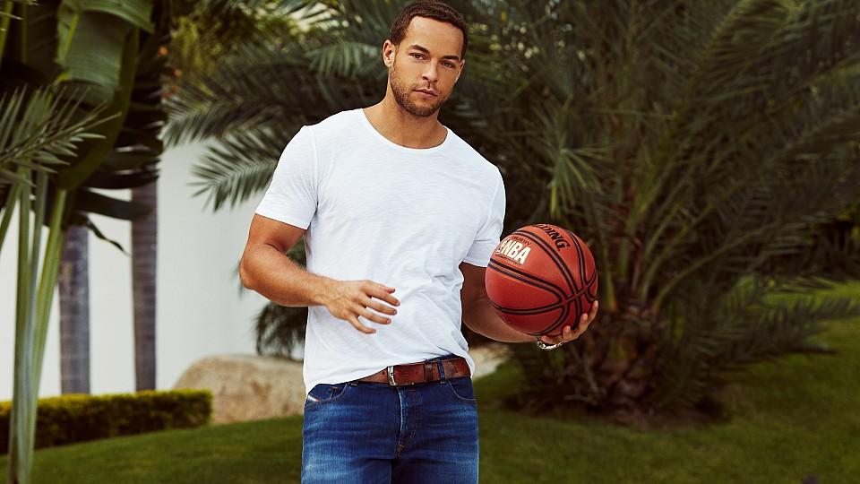 Der Bachelor 2019: So können die Single-Ladys Andrej Magolds Herz erobern Bachelor Andrej ist ziemlich gut am Ball, denn er ist Profibasketballer.