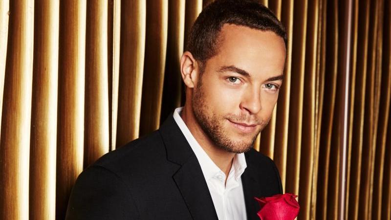 Neue Freundin? Ex-Bachelor Andrej Mangold steckt mitten in der Dating-Phase Andrej Mangold hat eine neue Frau kennengelernt. Die beiden stecken mitten in der Kennenlernphase.