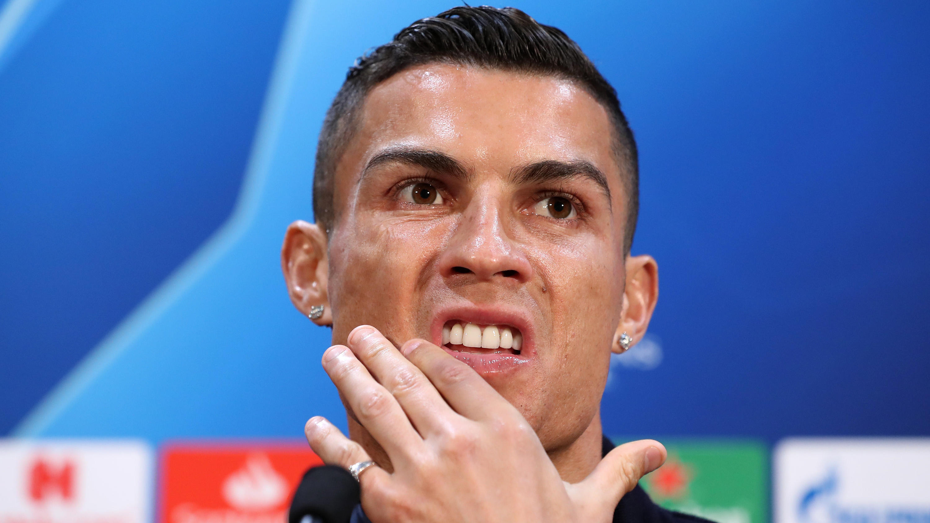 Polizei Las Vegas will DNA-Probe von Cristiano Ronaldo ARCHIV - 22.10.2018, Großbritannien, Manchester: Fußball: Champions League, Pressekonferenz vor dem Spiel Manchester United - Juventus Turin, Gruppenphase, Gruppe H, 3. Spieltag, im Old Trafford: Cristiano Ronaldo von Juventus Turin während der Press
