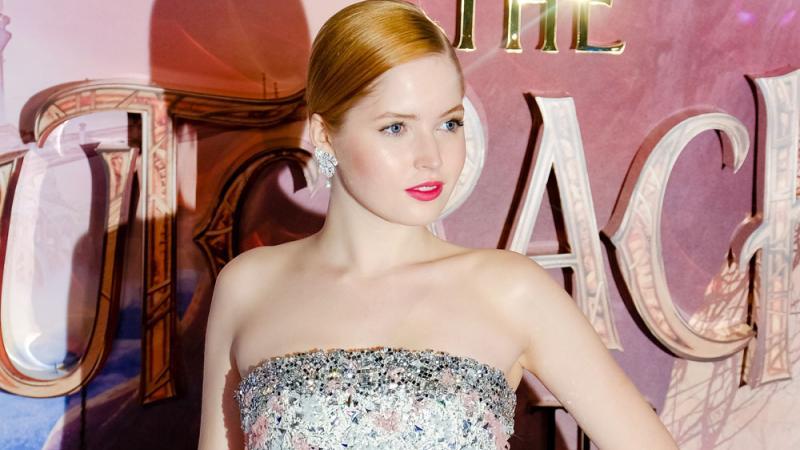 Ellie Bamber: Bewegende Rollen Ellie Bamber: Bewegende Rollen