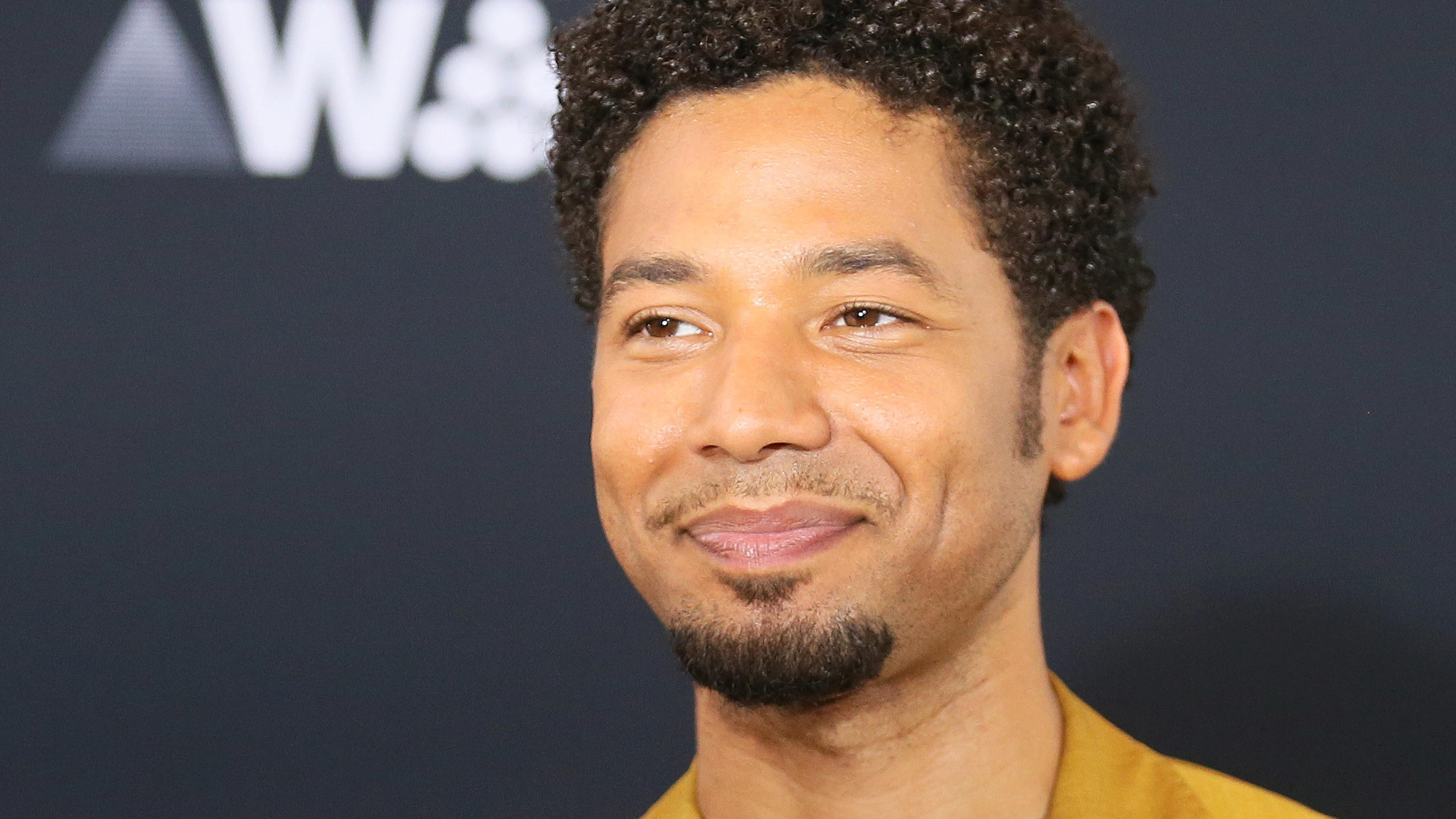 Nach Bleichmittel-Angriff: "Empire"-Star Jussie Smollett gibt erstes Update zu seinem Gesundheitszustand FILE PHOTO: 2017 BET Awards – Photo Room – Los Angeles, California, U.S., 25/06/2017 - Jussie Smollett. REUTERS/Danny Moloshok/File Photo