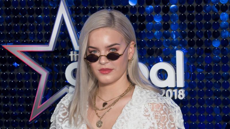 Anne-Marie: Schwere Selbstzweifel Anne-Marie: Schwere Selbstzweifel