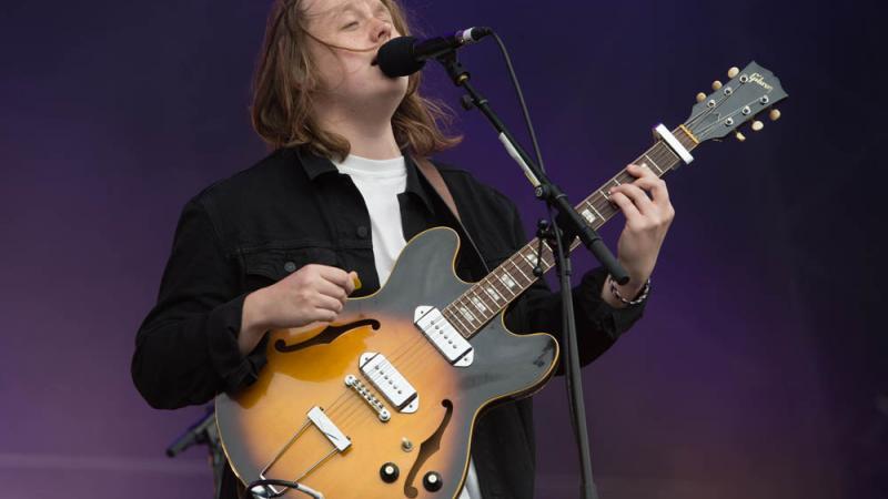Lewis Capaldi: Angst vor Ablehnung Lewis Capaldi: Angst vor Ablehnung