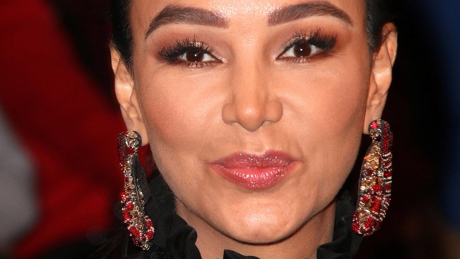 Verona Pooth mit Bart – Welchem Promi ähnelt sie am meisten? Verona Pooth zu Gast in der M.Lanz (ZDF) Talkshow am 27.02.2019 in Hamburg M.Lanz (ZDF) Talkshow am 27.02.2019 in Hamburg *** Verona Pooth guest at the M Lanz ZDF talk show on 27 02 2019 in Hamburg M Lanz ZDF talk show on 27 02 2019 in Hamburg PUBLIC