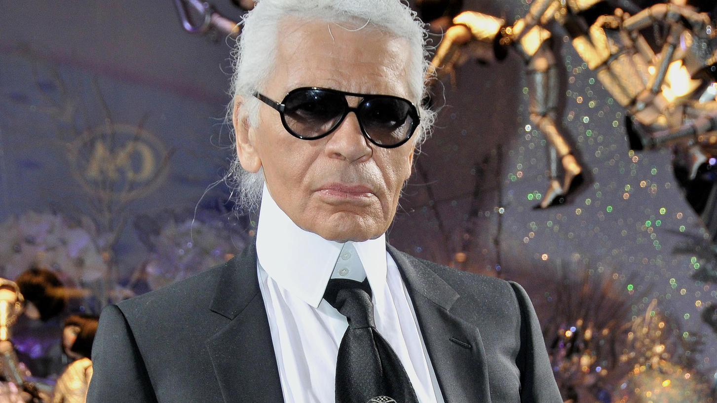 Karl Lagerfeld: Seine Familie bekommt nichts vom Erbe ab Das Vermögen von Karl Lagerfeld wird auf rund 400 Millionen Euro geschätzt.