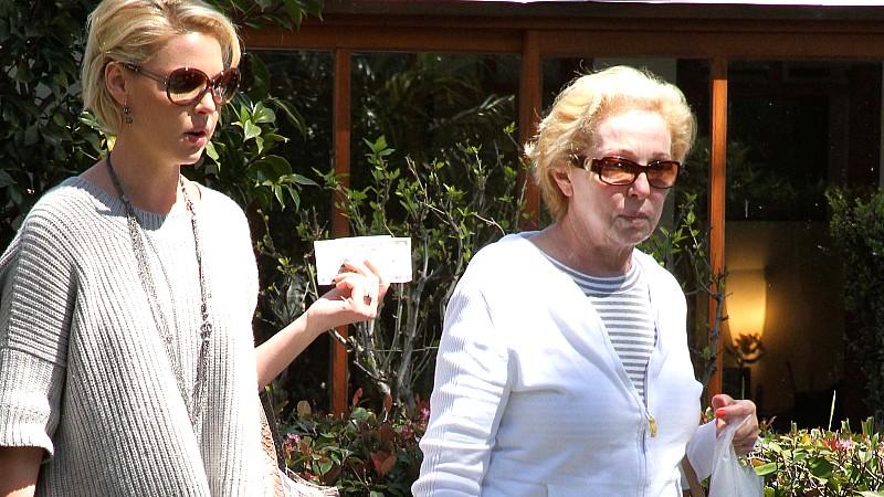 Heigl & Kelley: Ehekrise wegen Schwiegermonster? Heigl & Kelley: Ehekrise wegen Schwiegermonster?