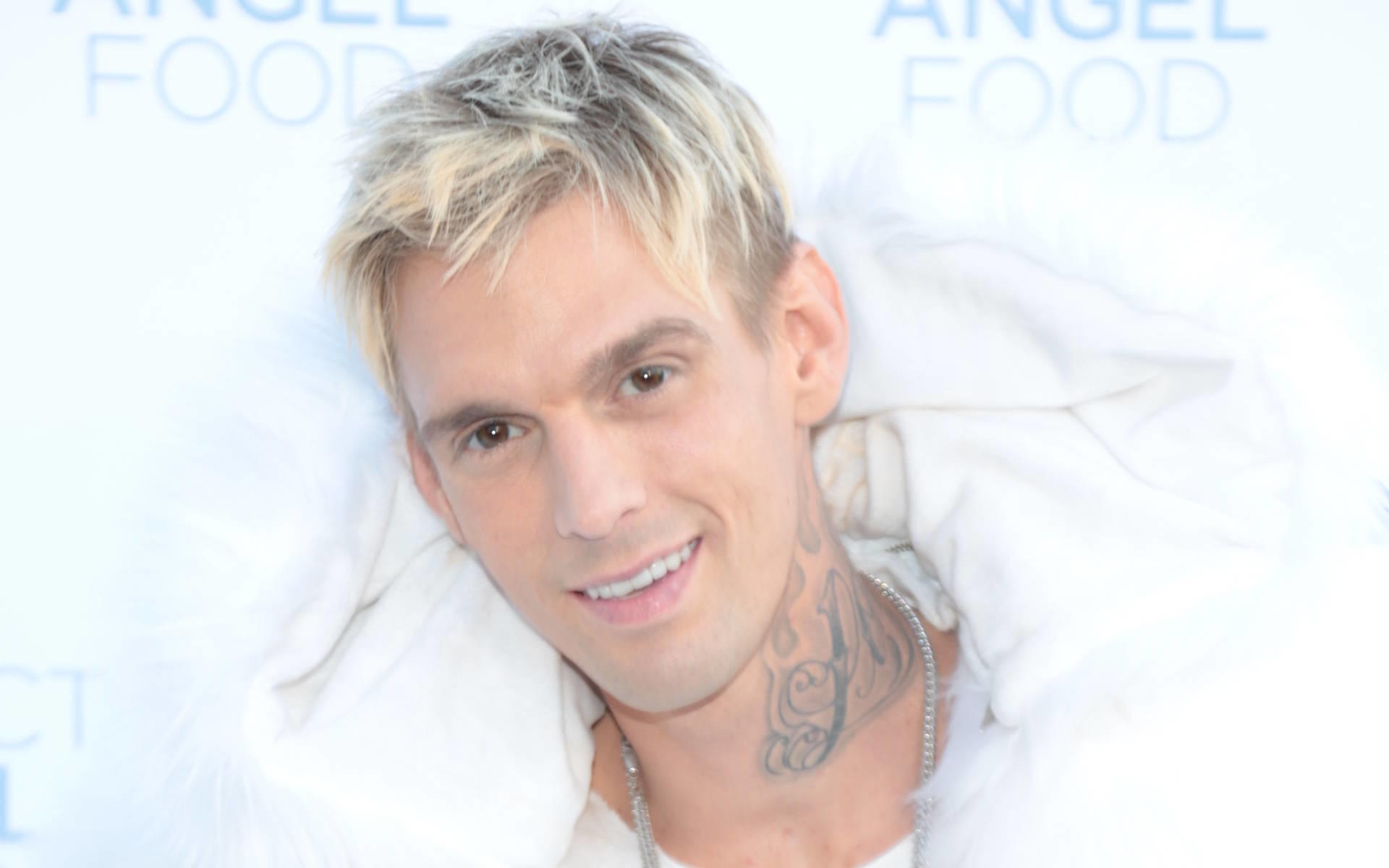 Nach „Leaving Neverland"-Doku: Ex-Teeniestar Aaron Carter hält zu Michael Jackson Teeniestar Aaron Carter schwört: Michael Jackson ist unschuldig!