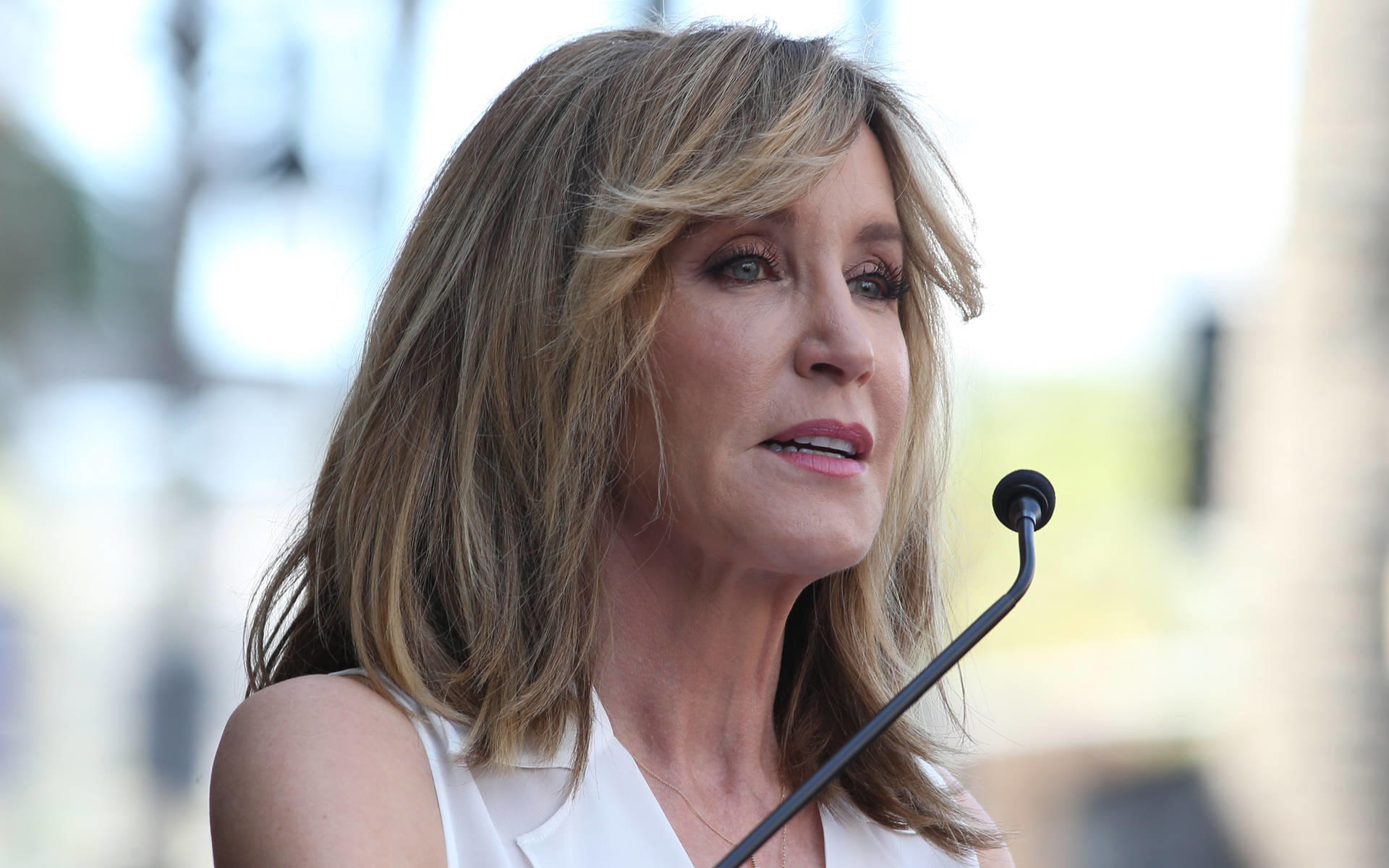 College-Skandal: Felicity Huffman bekennt sich schuldig College-Skandal: Felicity Huffman bekennt sich schuldig