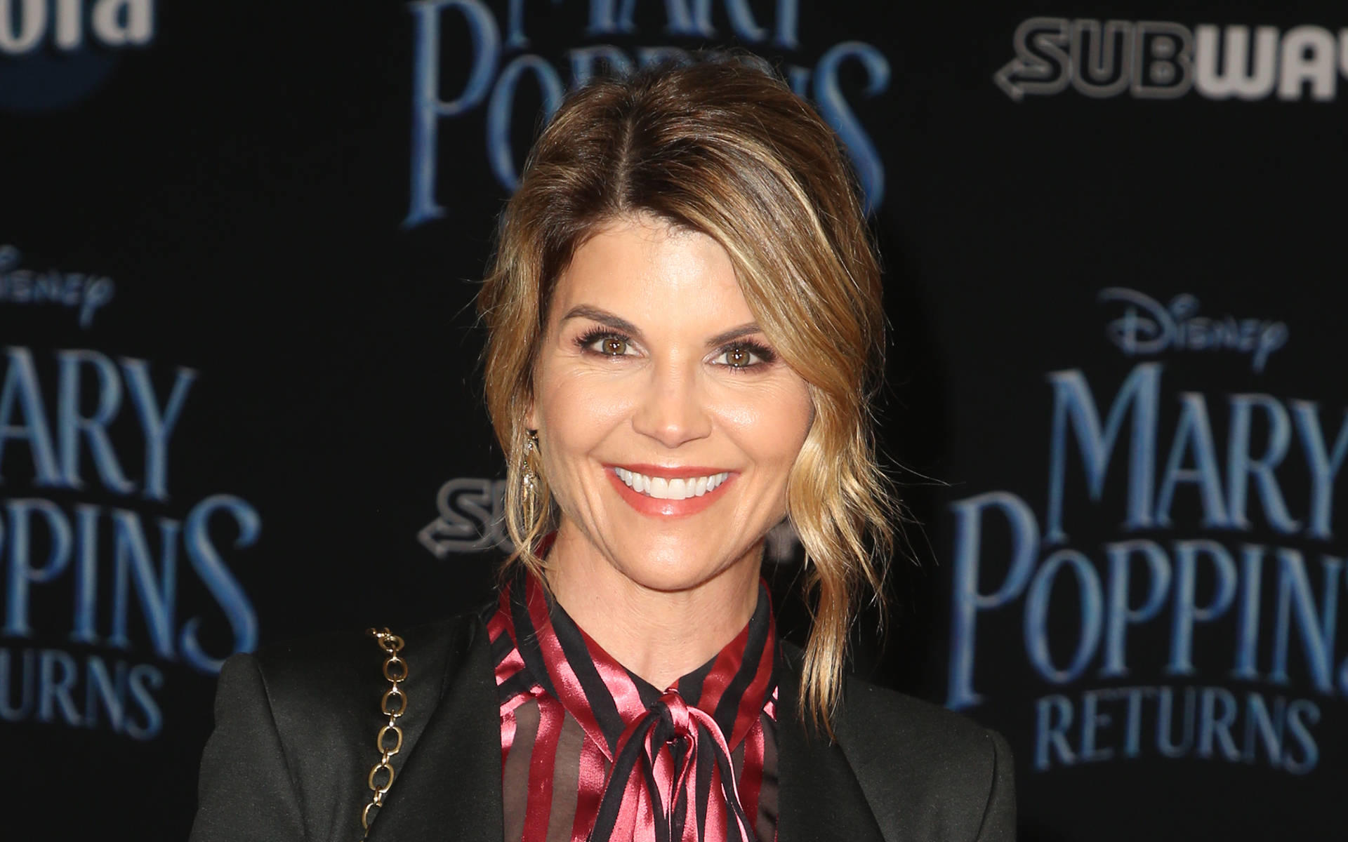 Lori Loughlin: Jetzt auch noch Geldwäsche Lori Loughlin: Jetzt auch noch Geldwäsche