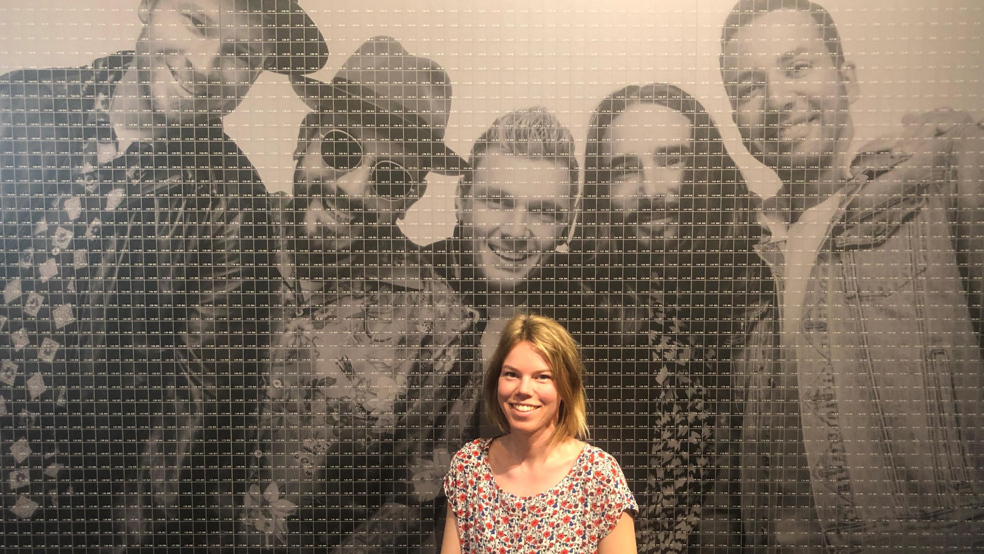 "Backstreet Boys"-Ausstellung im Grammy Museum lässt Fanherzen höher schlagen Hollywood Blog-Kolumnistin Claudia Oberst in der Backstreet Boys-Ausstellung in Los Angeles.