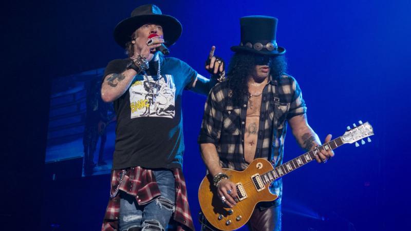 Neues Guns N´ Roses-Album: Slash verrät erste Details Slash: Herbst ist Guns N' Roses-Album gewidmet!
