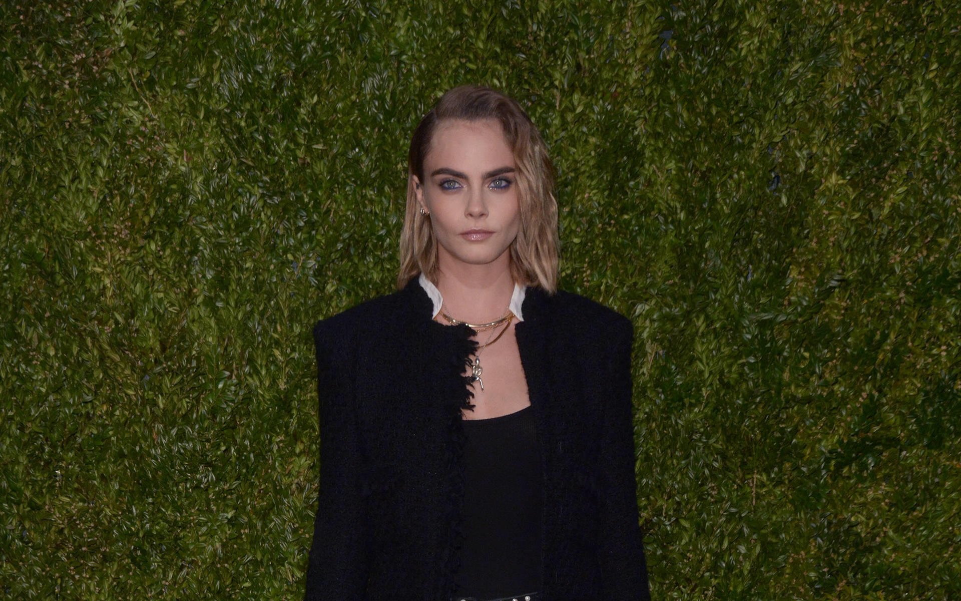 Cara Delevingne weist Hater zurecht: Ich liebe Ashley Benson! Cara Delevingne: Ich liebe Ashley Benson. Basta!