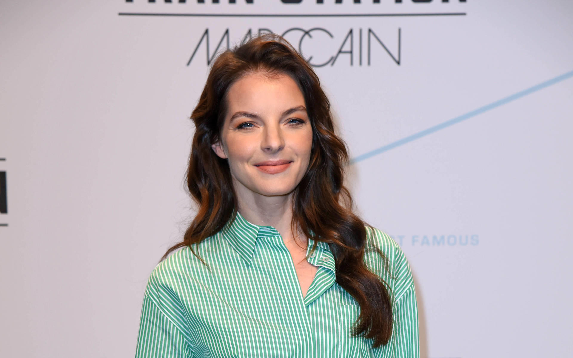 Fake! Yvonne Catterfeld reagiert auf unerlaubte Bitcoin-Werbung Betrugsskandal: Yvonne Catterfeld ist stinksauer!