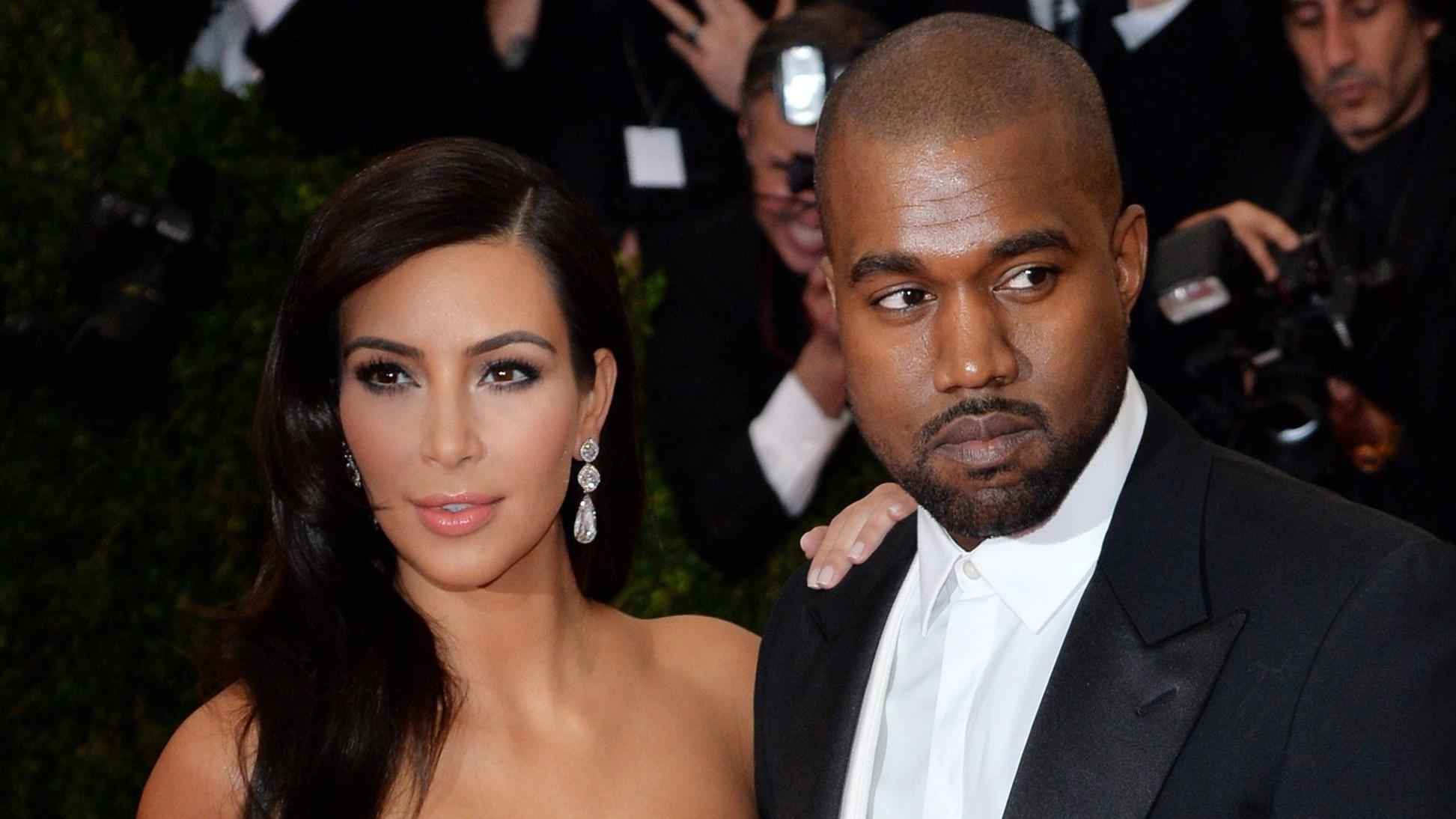 Kim Kardashians und Kanye Wests Leihmutter liegt in den Wehen Kim Kardashian und Kanye West erwarten ihr viertes Kind.