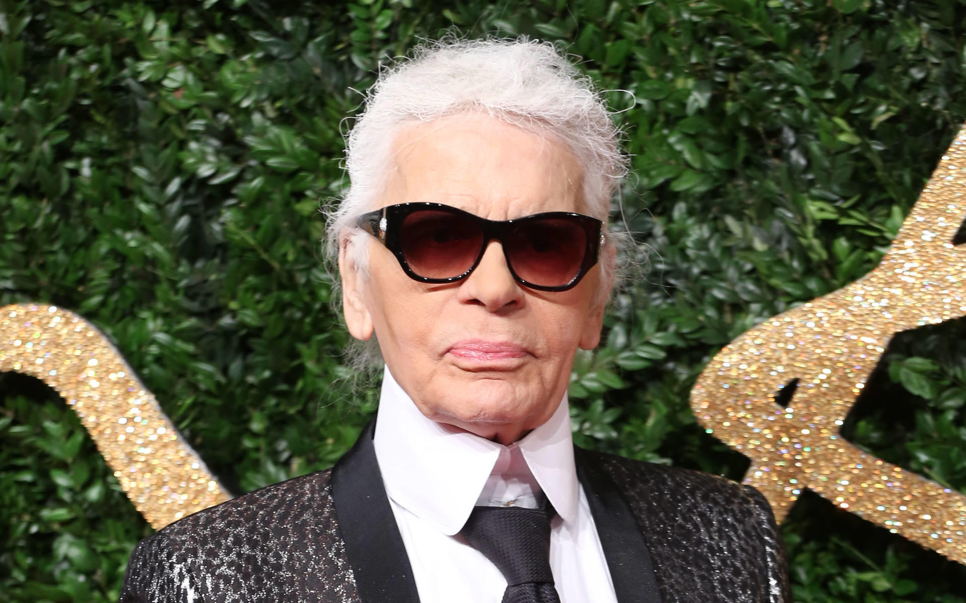 Trauerfeier: Karl Lagerfeld wird in Paris geehrt Trauerfeier: Karl Lagerfeld wird in Paris geehrt