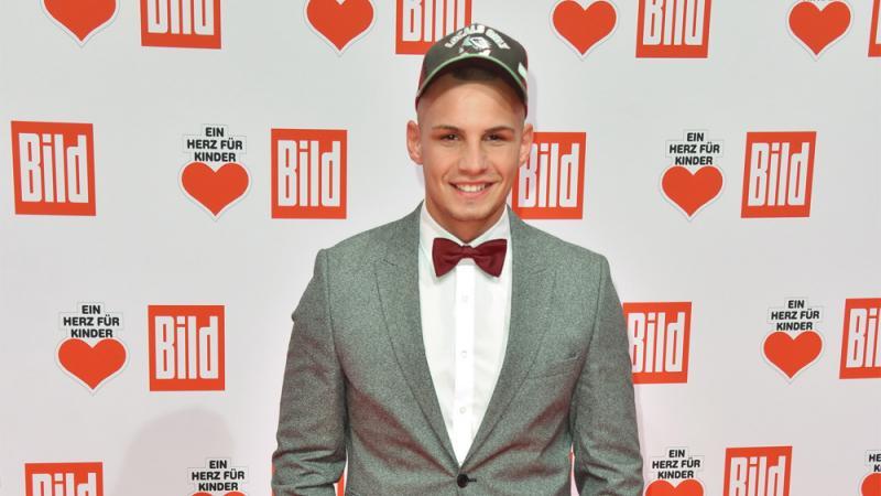 Pietro Lombardi bedauert Einstellung: „iTunes war mein bester Freund“ Pietro Lombardi traurig über iTunes-Aus