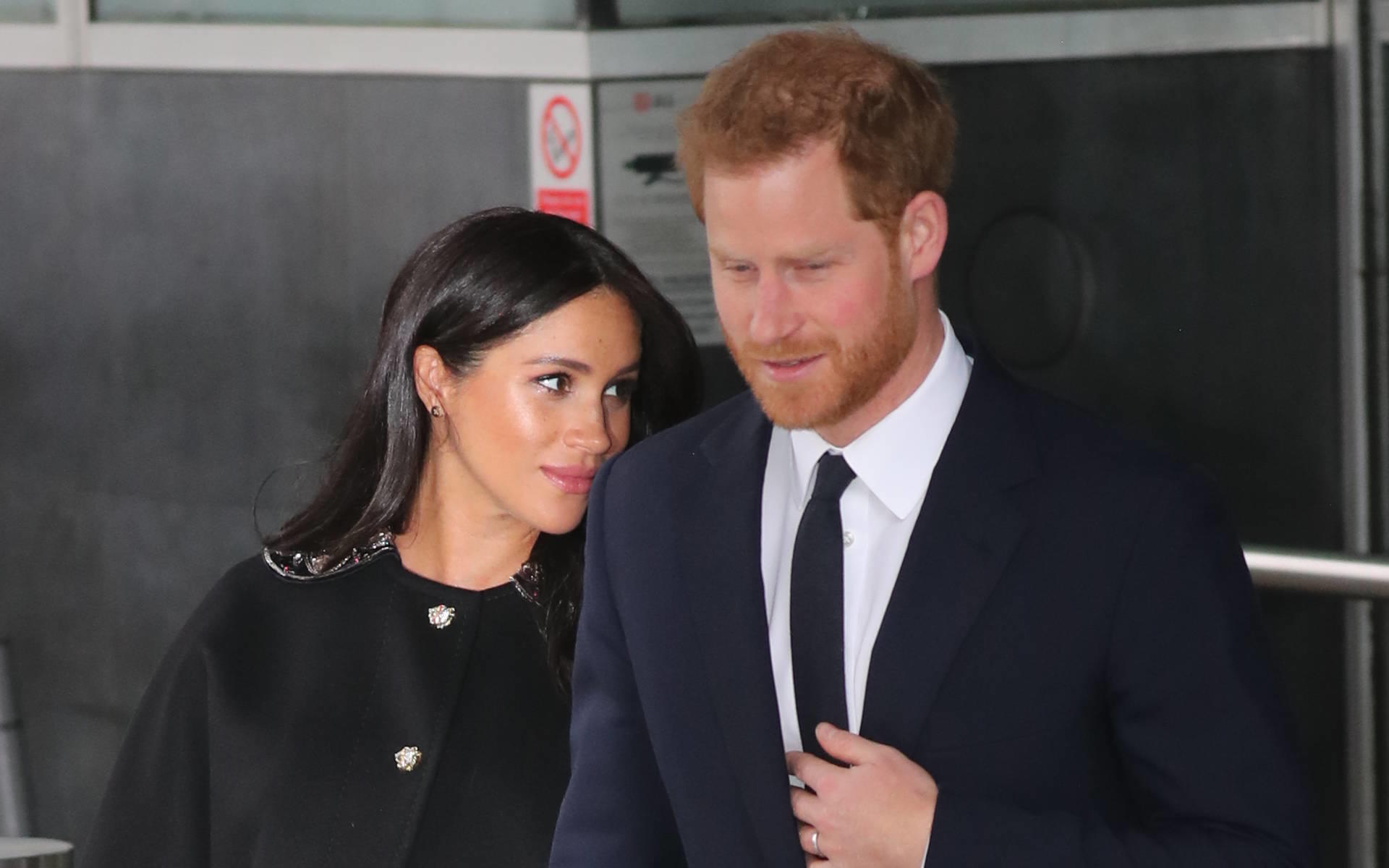 „Augen nach vorn!“: Herzogin Meghan hatte einige royale Benimmregeln zu befolgen "Augen nach vorn!" und andere königliche Regeln für Meghan Markle