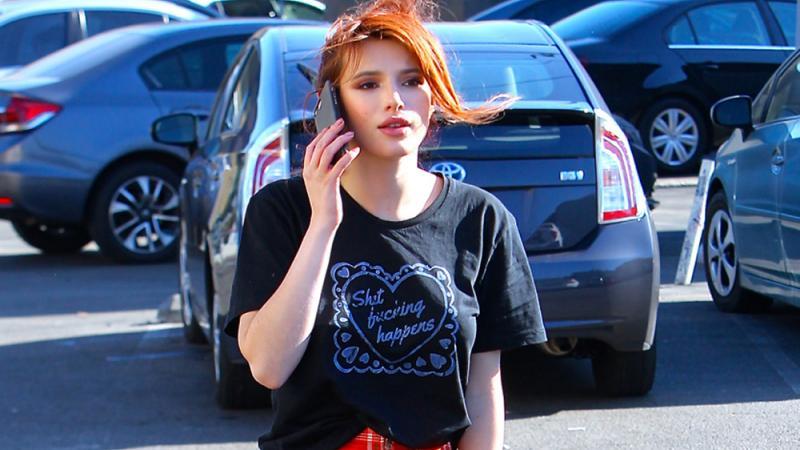 Bella Thorne bekommt nach Erpressung Trost von Promi-Freundinnen Bella Thorne: Trost von ihren Promi-Freundinnen