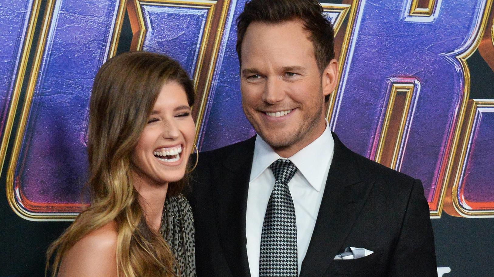 Chris Pratt mit Mega-Sonnenbrand: In den Flitterwochen wurde er etwas zu „knusprig“ Katherine Schwarzenegger und Chris Pratt haben geheiratet und verbringen ihre Flitterwochen auf Hawaii.