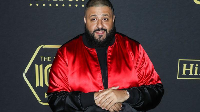 DJ Khaleds Sohn ist beim Töpfchentraining DJ Khaleds Sohn ist beim Töpfchentraining
