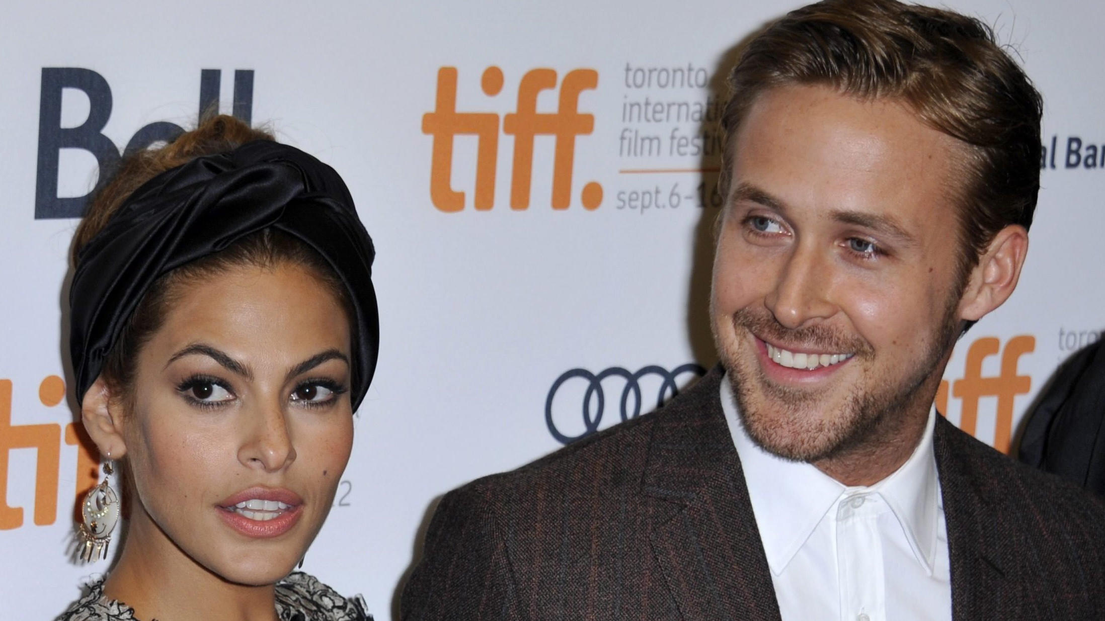 Eva Mendes und Ryan Gosling: Vierbeiniger Familienzuwachs namens Lucho Eva Mendes und Ryan Gosling haben einen Hund adoptiert.