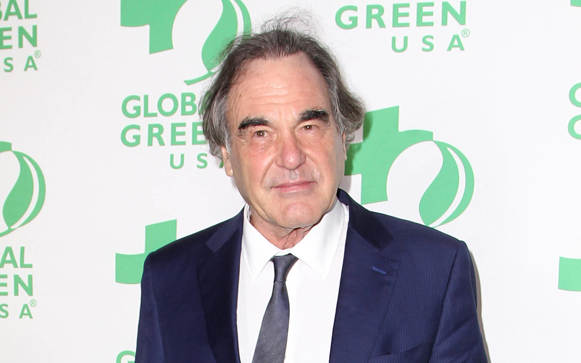 Oliver Stone will Putin zum Patenonkel seiner Tochter machen Oliver Stone will Putin zum Patenonkel seiner Tochter machen