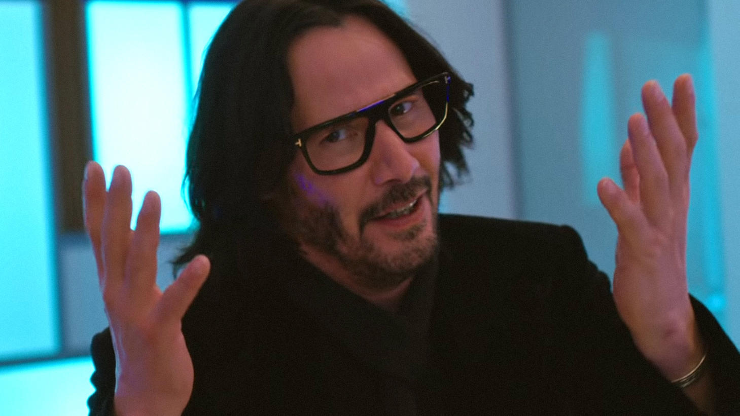 Keanu Reeves feiert „Du bist atemberaubend“-Fanschild Atemberaubend, wie wir alle: Keanu Reeves.
