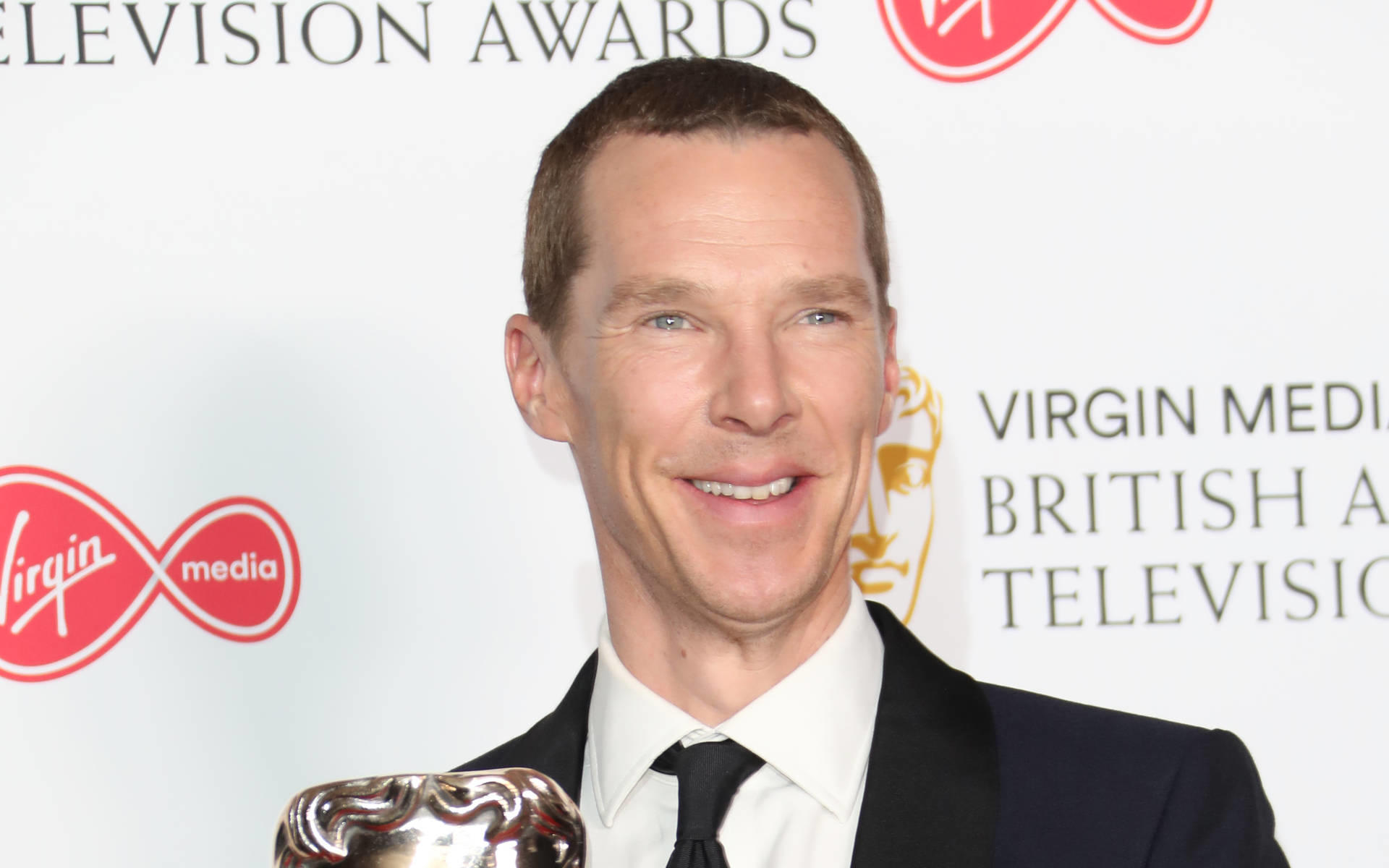 Benedict Cumberbatch: Jetzt malt er vermenschlichte Katzen Benedict Cumberbatch: Jetzt malt er vermenschlichte Katzen