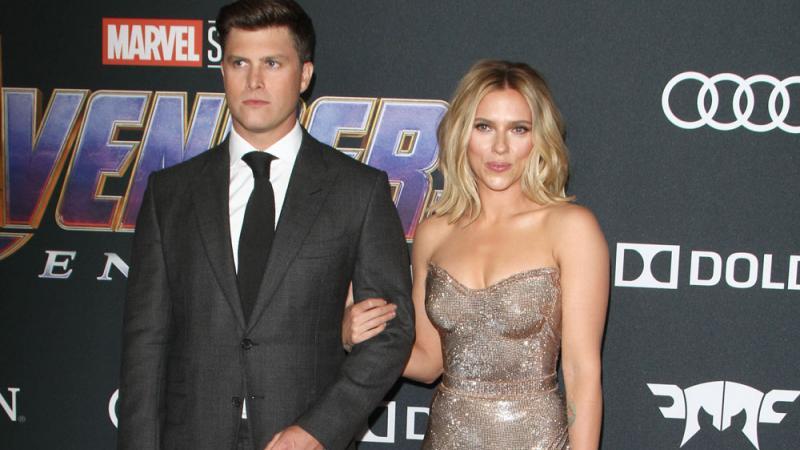 Colin Jost: Vor Scarlett Johansson hatte er wahnsinnige Angst vor der Ehe Colin Jost: ... und dann kam Scarlett