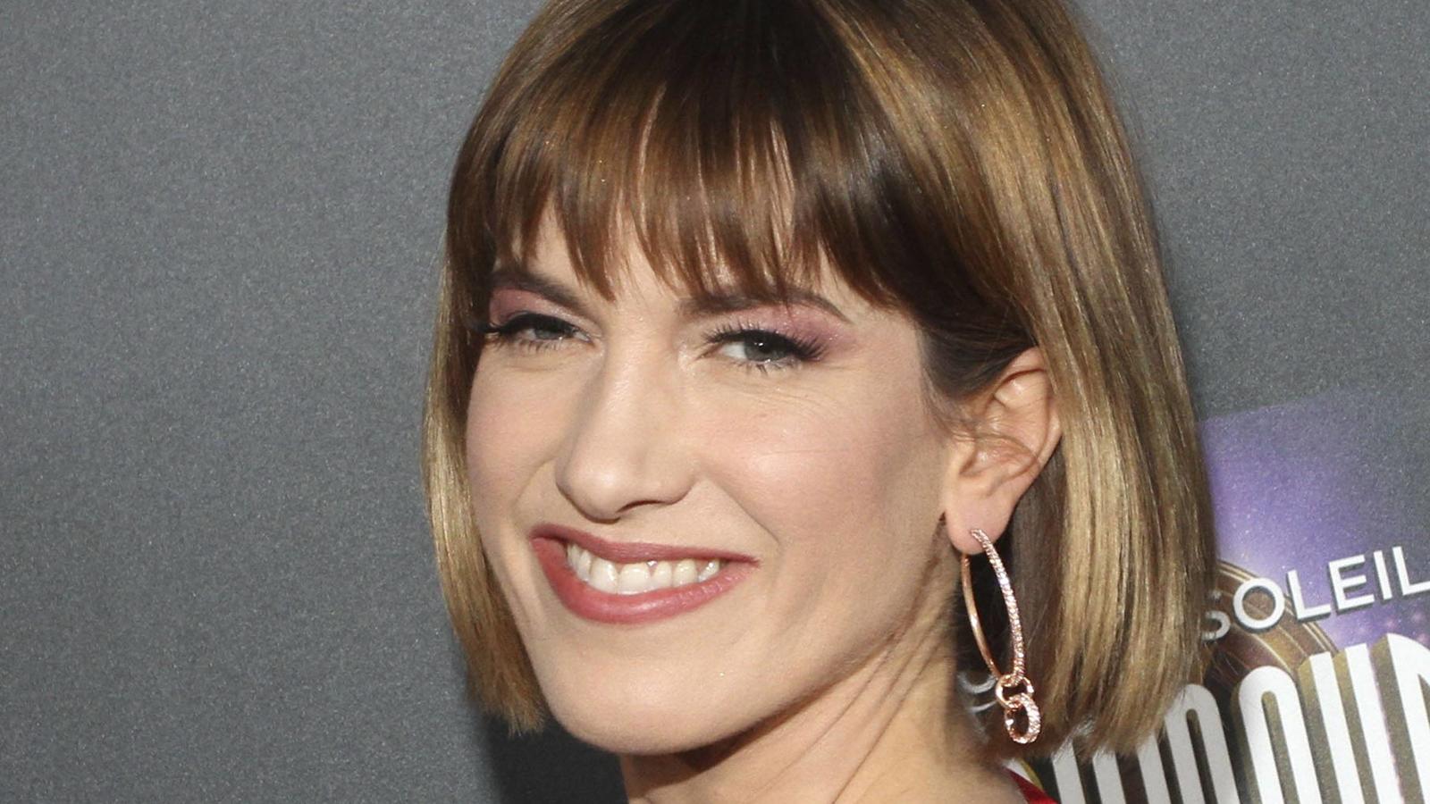 Isabell Horn über ihren After-Baby-Body: „Meine Brüste fühlen sich eine Etage tiefer wohl" Isabell Horn bei der Premiere des Musicals Cirque du Soleil - Paramour im Stage Theater Neue Flora. Hamburg, 14.04.2019 *** Isabell Horn at the premiere of the musical Cirque du Soleil Paramour at the Stage Theatre Neue Flora Hamburg 14 04 2019 Foto: