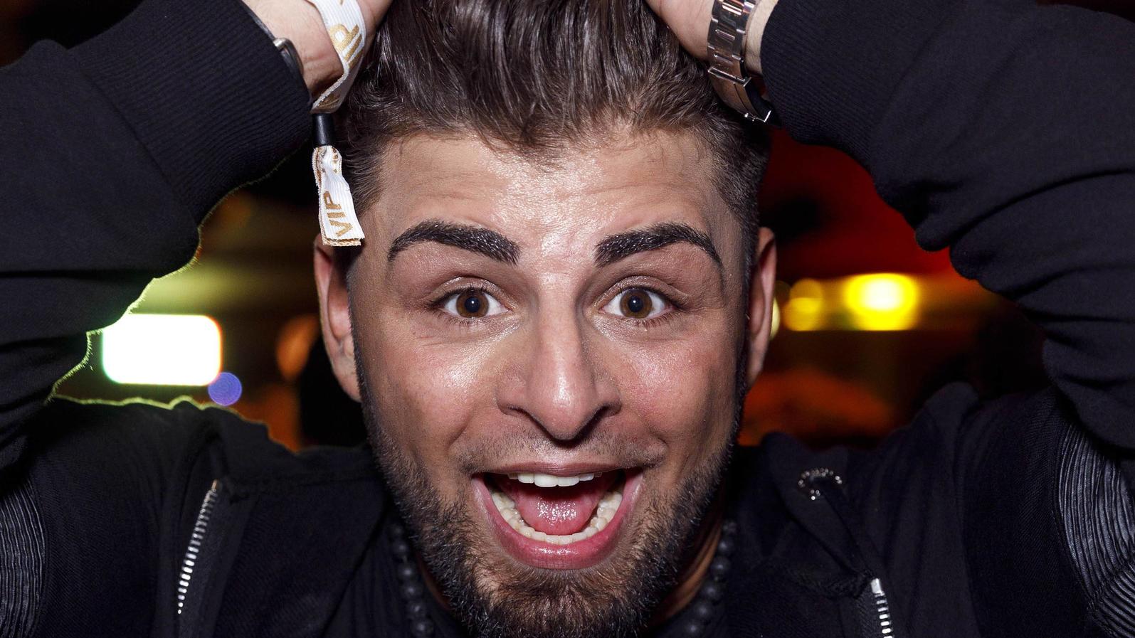 DSDS-Star Severino Seeger ist wieder verliebt Severino Seeger bei der Eröffnung vom Tivoli Cologne Club in der Hohe Straße 14. Köln, 27.03.2018 *** Severino Seeger at the opening of the Tivoli Cologne Club at Hohe Straße 14, Cologne 27 03 2018 Foto:xC.xHardtx/xFuturexImage
