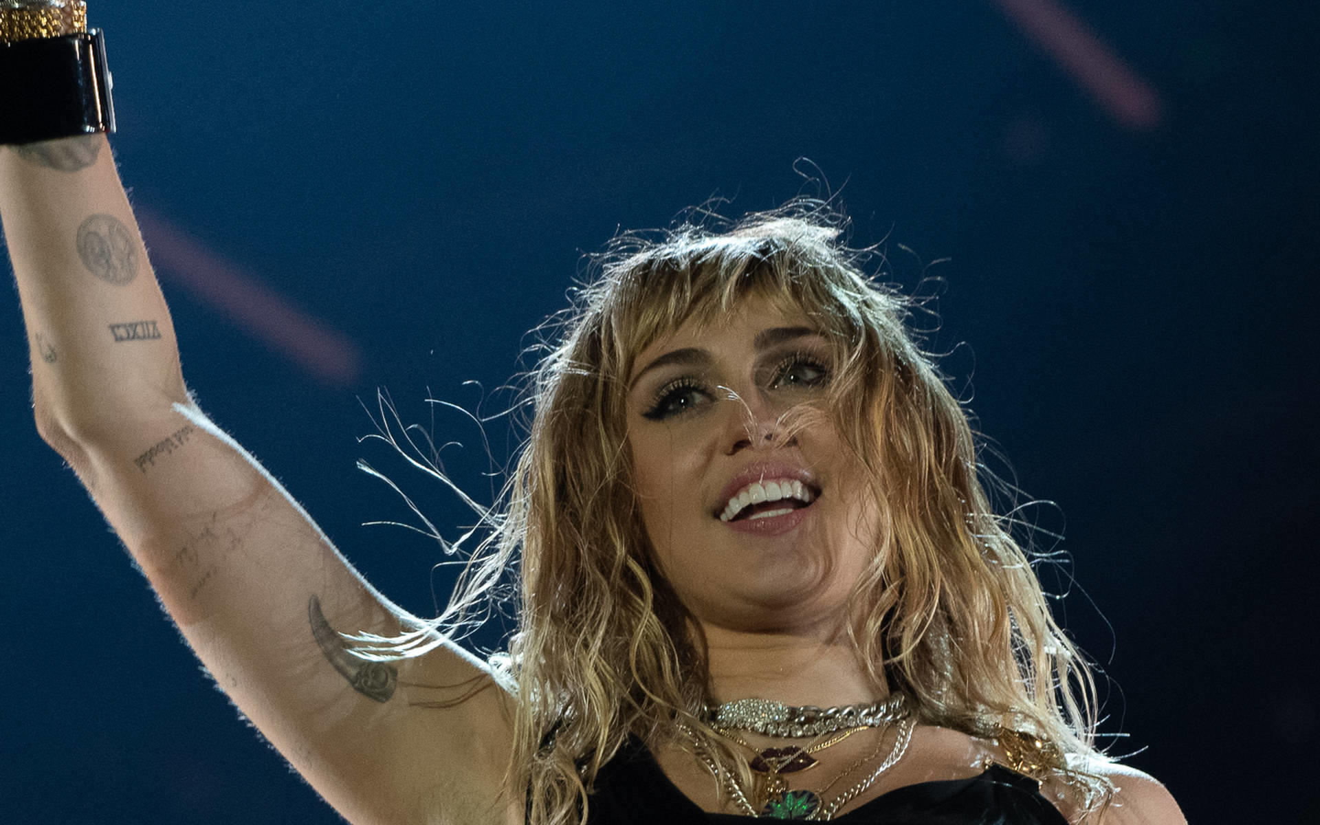 Erklärt Miley Cyrus mit diesem Song ihr Ehe-Aus? Erklärt Miley Cyrus mit diesem Song ihr Ehe-Aus?