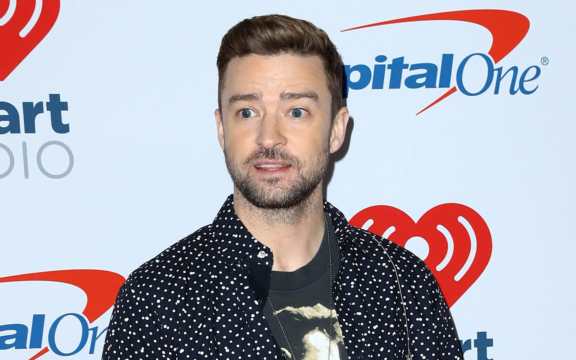 Justin Timberlake und Tiger Woods sammeln Millionen für Hurrikan-Opfer Justin Timberlake und Tiger Woods sammeln Millionen für Hurrikan-Opfer